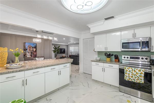 Hollywood No HOA, 1521 Arthur St #1521, Hollywood, Florida 33020, image 1