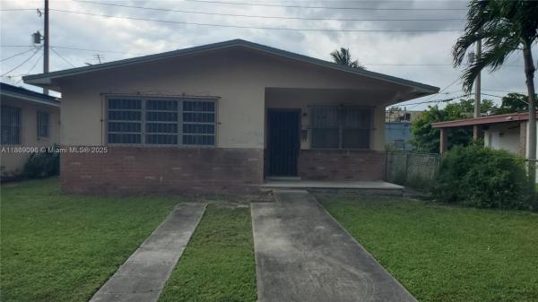 Bowman Heights, 4756 SW 7th St, Miami, Florida 33134, image 1