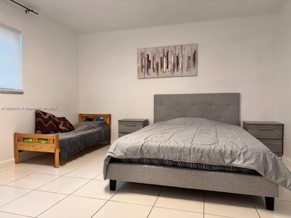 Meadowbrook Towers, 319 NE 14th Ave #106, Hallandale Beach, Florida 33009, image 1