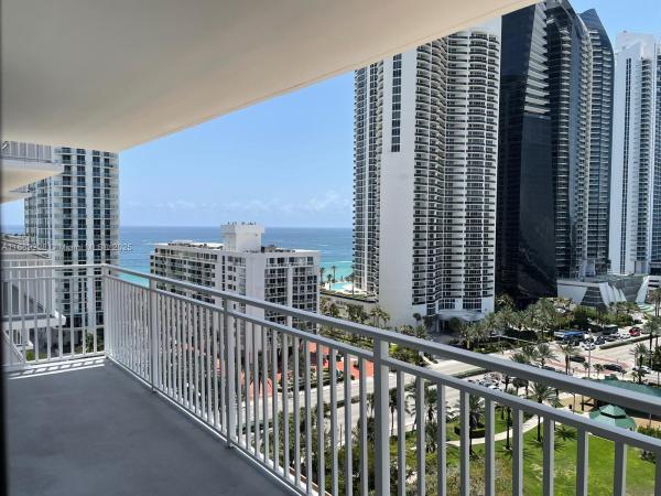 Winston Towers 600, 210 174th St 1703, Sunny Isles Beach, Florida 33160, image 1