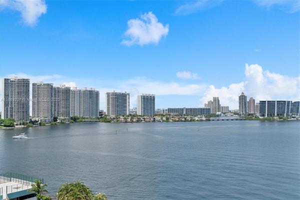 Winston Towers 200, 251 174th St 1005, Sunny Isles Beach, Florida 33160, image 1