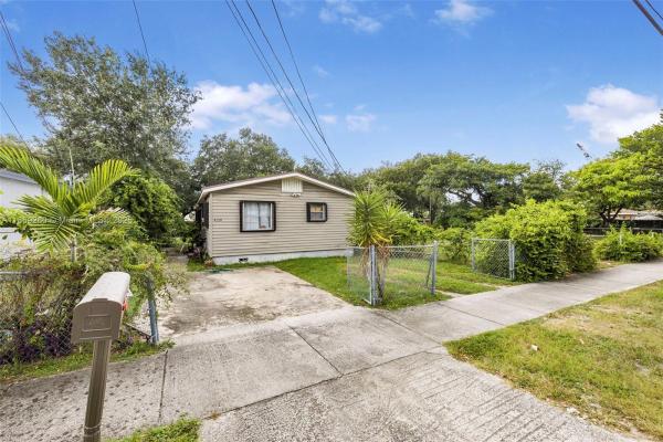 4510 NW 33rd Ave, Miami, Florida 33142, image 1
