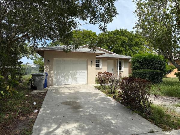 Canal Pointe, 1592 NW 7th Ter, Pompano Beach, Florida 33060, image 1
