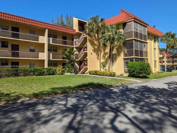 Foxcroft, 3390 Foxcroft Rd #C212, Miramar, Florida 33025, image 1