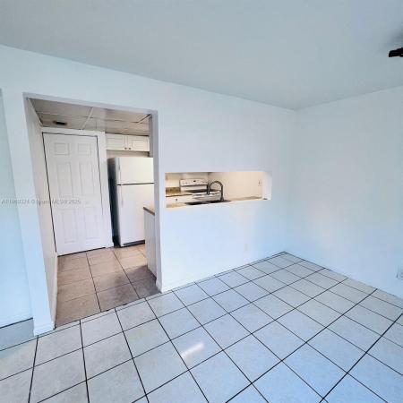 5721 Blueberry Ct #125, Lauderhill, Florida 33313, image 1