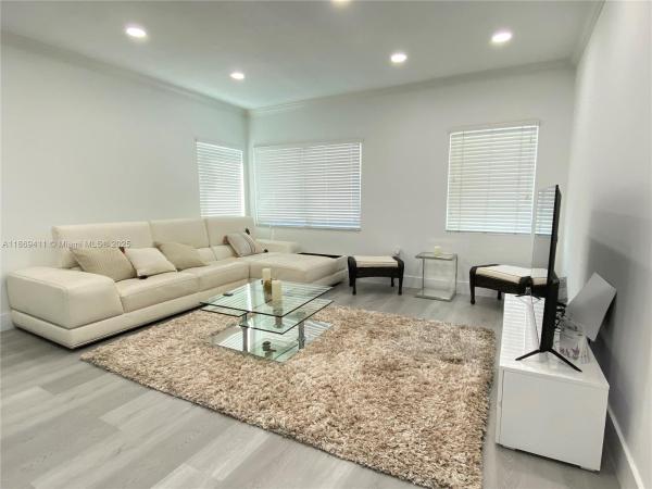 Central Park, 311 SW 27th Ave #3, Miami, Florida 33135, image 1