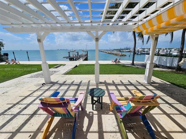 Tropical Isle Homes, 200 Harbor Dr, Key Biscayne, Florida 33149, image 2