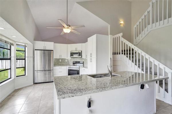 Shenandoah, 640 Fairfax Ave, Davie, Florida 33325, image 1