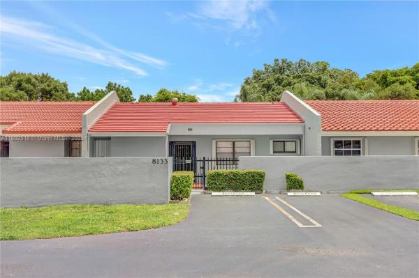 8133 SW 152nd Ct, Miami, Florida 33193, image 1