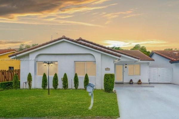 11186 SW 75th Ter, Miami, Florida 33173, image 1