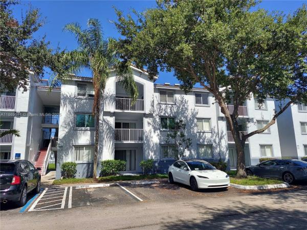 Royal Grand, 2640 S University Dr #125, Davie, Florida 33328, image 1