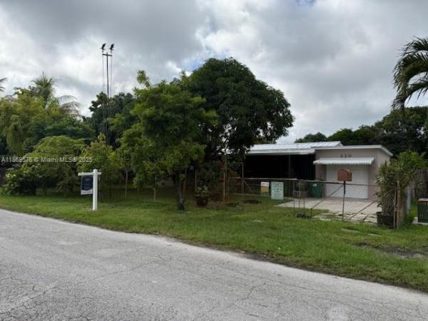 220 NW 144th St, Miami, Florida 33168, image 1