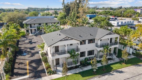 M & M Apartments, 5750 SW 44th St #201, Davie, Florida 33314, image 1