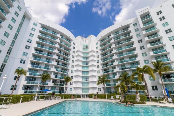 360, 7900 Harbor Island Dr #712, North Bay Village, Florida 33141, image 1