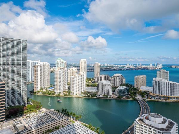 The Plaza On Brickell East, 950 Brickell Bay Dr #4104, Miami, Florida 33131, image 1