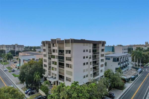 9300 Harbor Terrace, 9300 Bay Harbor Ter #4B, Bay Harbor Islands, Florida 33154, image 1