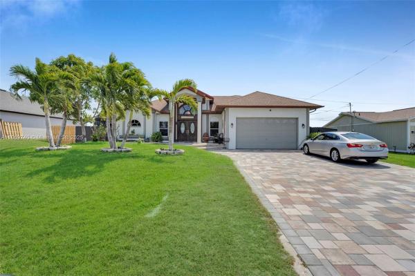 Cape Coral, 128 SW 19th Ln., Cape Coral, Florida 33991, image 1
