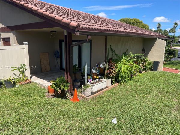 Classic Townhouses West, 5002 Sheridan St #1, Hollywood, Florida 33021, image 1