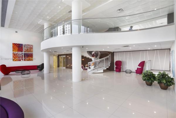 Arlen Beach, 5701 Collins Ave #1510, Miami Beach, Florida 33140, image 1