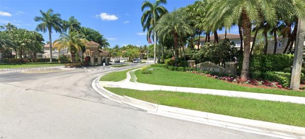 Vizcaya, 752 NW 127th Ave, Coral Springs, Florida 33071, image 1