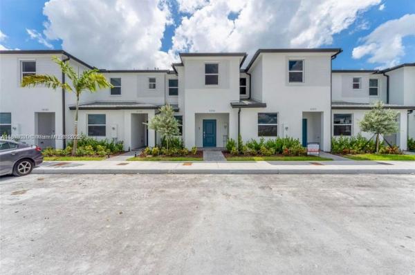35702 SW 178th Ct #35702, Unincorporated Dade County, Florida 33034, image 1
