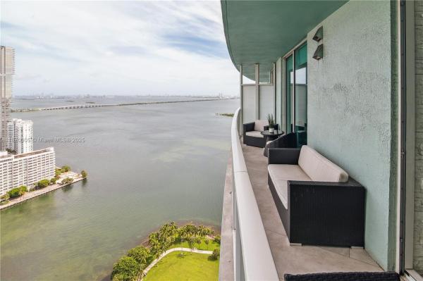Quantum On The Bay, 1900 N Bayshore Dr #3806, Miami, Florida 33132, image 1