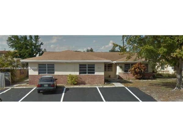 Coral Highlands, 1821 NE 56th St #1, Fort Lauderdale, Florida 33308, image 1