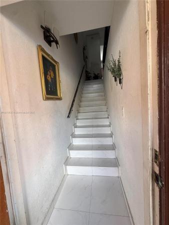6411 W 27 Way 201, Hialeah, Florida 33016, image 1