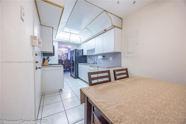 The Dogwood, 1100 Saint Charles Pl #717, Pembroke Pines, Florida 33026, image 2