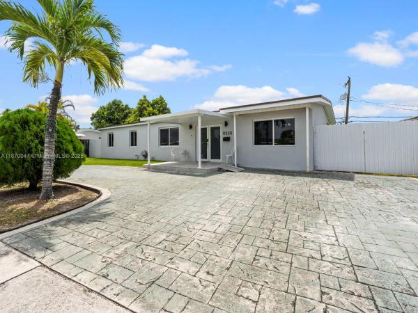 Westwood Lakes Residential, 11350 SW 46th St, Westwood Lakes, Florida 33165, image 3
