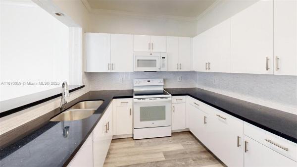 230 SE 29 Ave 2, Homestead, Florida 33033, image 1
