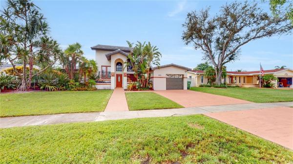 Pasadena Lakes, 8670 Pasadena Blvd, Pembroke Pines, Florida 33024, image 1