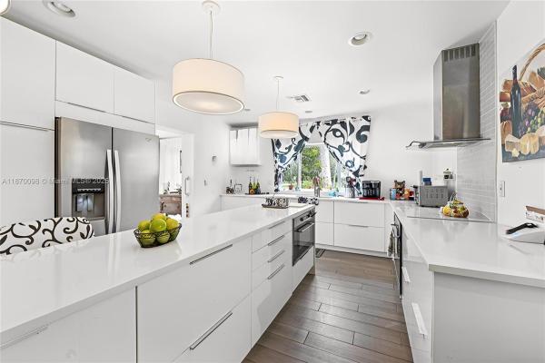 Sawgrass Village 1, 4314 Acacia Cir, Coconut Creek, Florida 33066, image 1