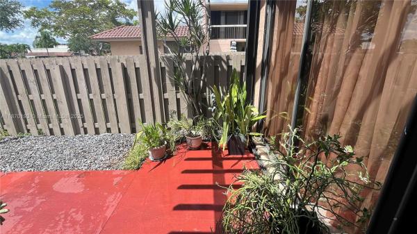 Golfwood, 20549 NE 6th Ct, Ives Estates, Florida 33179, image 3