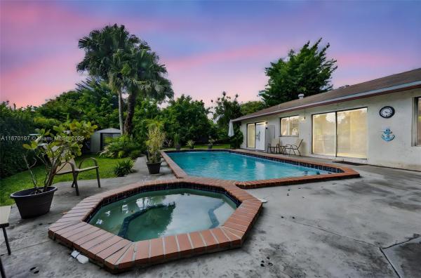 Calusa Club Estates, 9935 SW 132nd Ct, The Crossings, Florida 33186, image 2