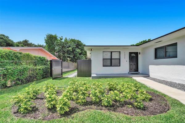 1326 NE 151st St #1326, Unincorporated Dade County, Florida 33162, image 1