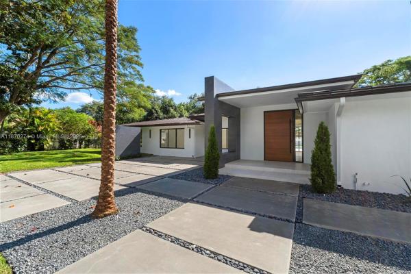 7530 SW 134th St, Pinecrest, Florida 33156, image 1