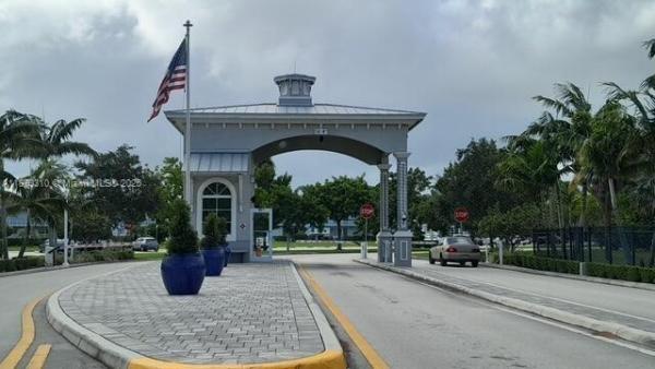 Harwood, 1087 Harwood F, Deerfield Beach, Florida 33442, image 2