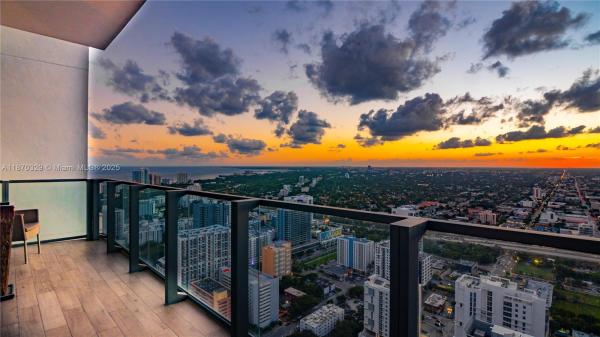 Rise Brickell City Centre, 88 SW 7th St #4106, Miami, Florida 33130, image 1