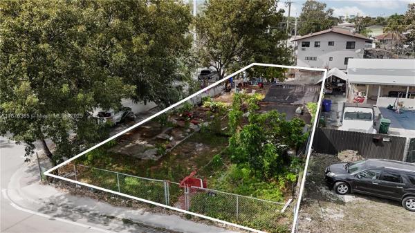 East Haven, 2600 NW 22nd Ave, Miami, Florida 33142, image 1