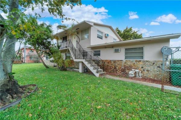 Hollywood No HOA, 7391 NW 37th St #1-4, Hollywood, Florida 33024, image 3