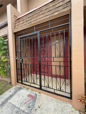 Leslie Estates, 2787 NW 192nd Ter, Miami Gardens, Florida 33056, image 2