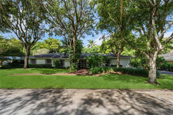 Regal Park Estates, 12120 SW 71st Ct, Pinecrest, Florida 33156, image 1