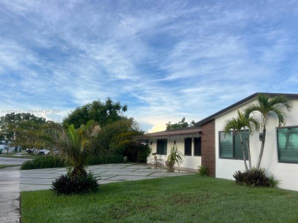 15230 SW 109th Ave, Miami, Florida 33157, image 1