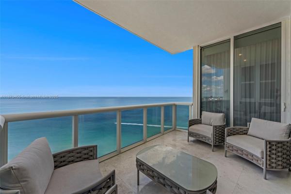 Trump Royale, 18201 Collins Ave 4606, Sunny Isles Beach, Florida 33160, image 1