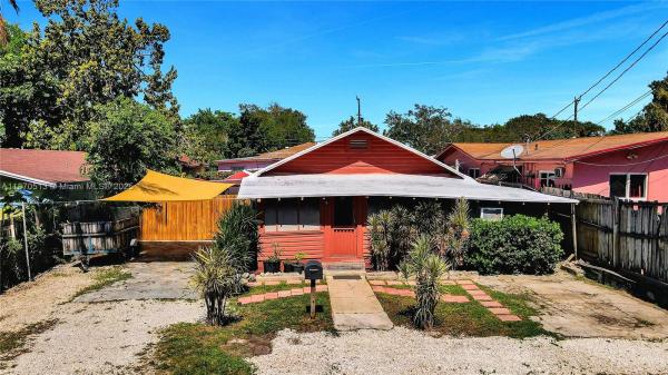Dixie Highway, 329 NE 58th St, Miami, Florida 33137, image 2