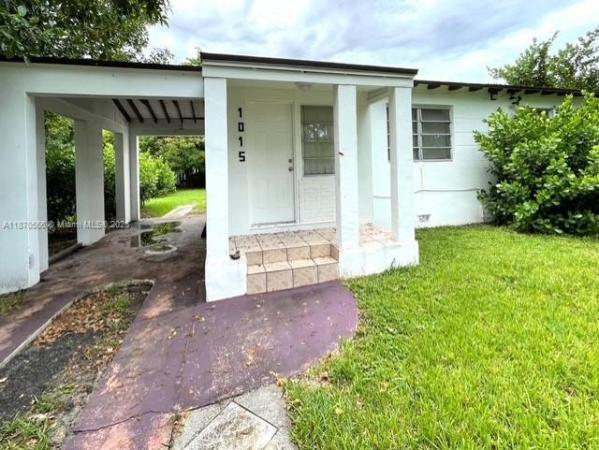 Durham Village, 1015 NW 42nd St, Miami, Florida 33127, image 1
