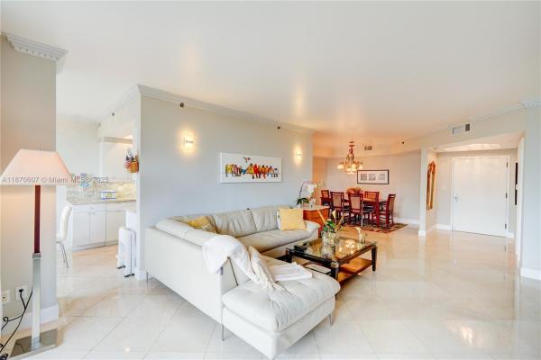 2000 Island Boulevard, 2000 Island Blvd 408, Aventura, Florida 33160, image 1