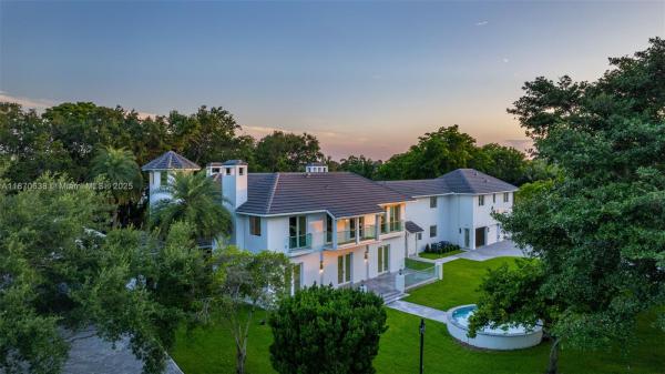 Palmetto Bay Residential, 13600 SW 67th Ave, Palmetto Bay, Florida 33158, image 1