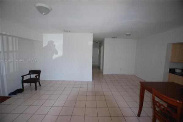 Fulford By The Sea, 1801 NE 176th St, North Miami Beach, Florida 33162, image 3
